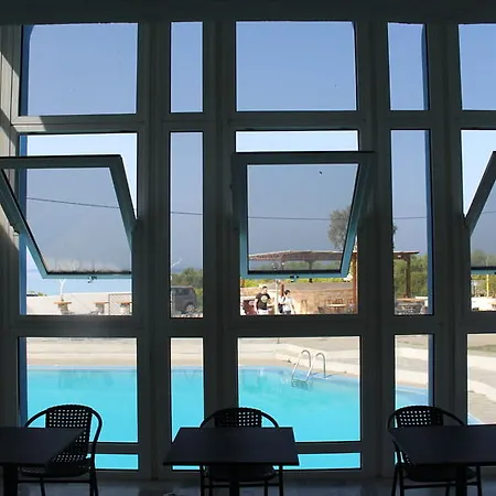 Skion Palace Hotel-bungalows & Boutique Nea Skioni