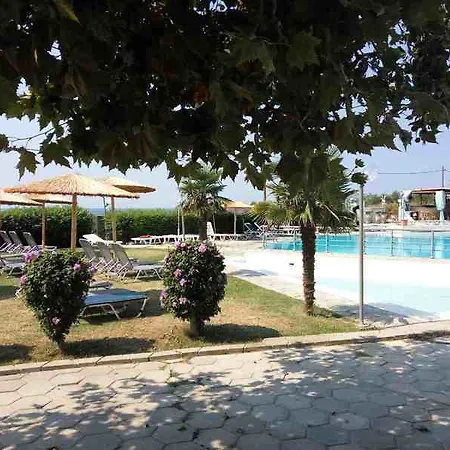 Skion Palace Hotel-bungalows & Boutique Nea Skioni