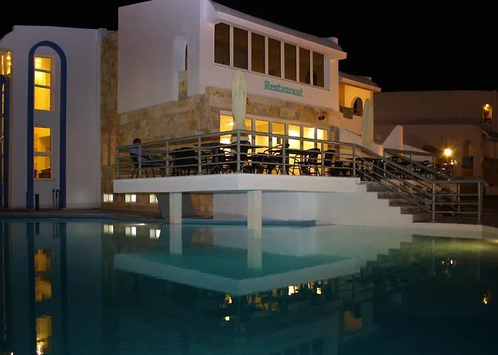 Skion Palace Hotel-bungalows & Boutique ホテル 4*
