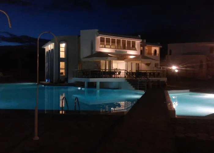 ホテル Skion Palace Hotel-bungalows & Boutique