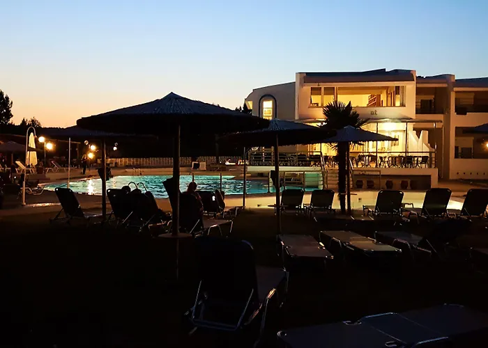 Skion Palace Hotel-bungalows & Boutique ネア・スキオニ