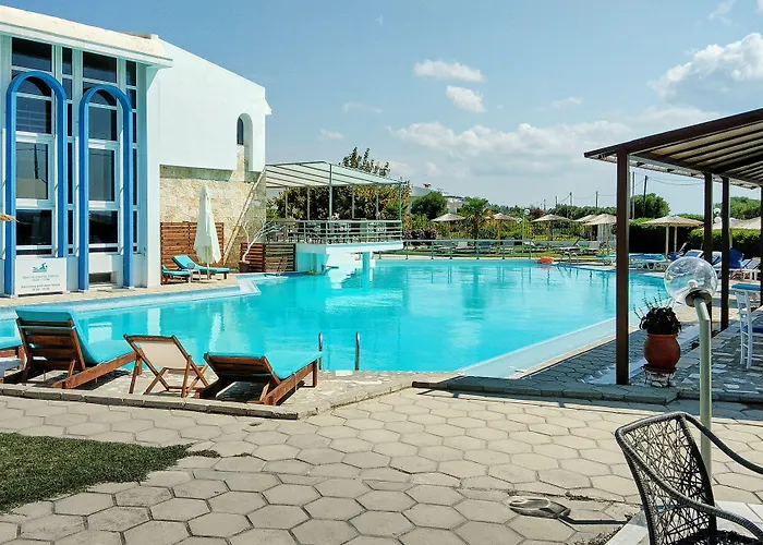 Skion Palace Hotel-bungalows & Boutique ホテル