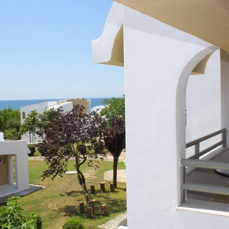 Skion Palace Hotel-bungalows & Boutique
