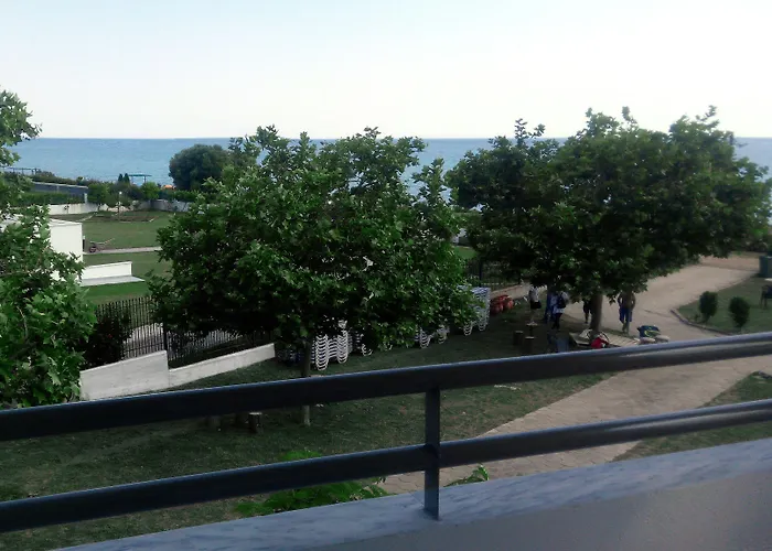 Skion Palace Hotel-bungalows & Boutique Nea Skioni