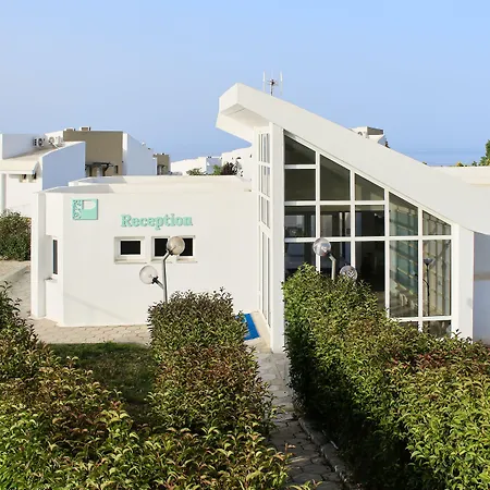 Skion Palace Hotel-bungalows & Boutique